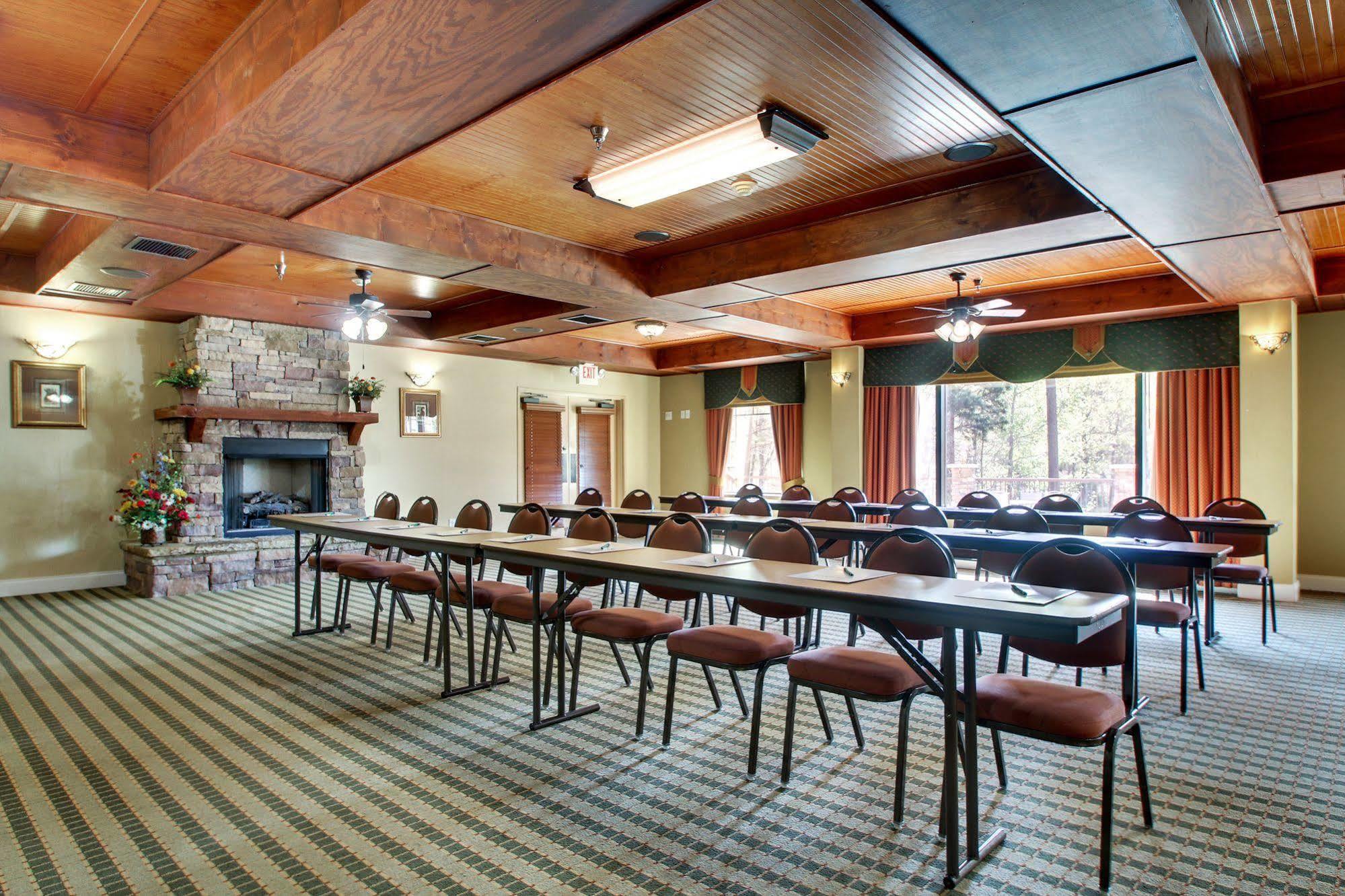 The Lodge On Lake Oconee Eatonton Esterno foto